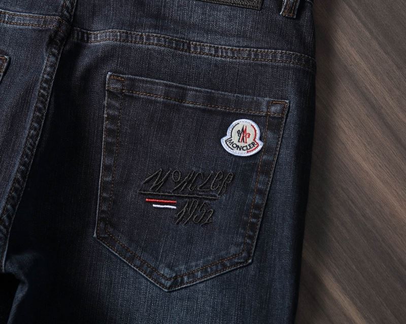 Moncler Jeans